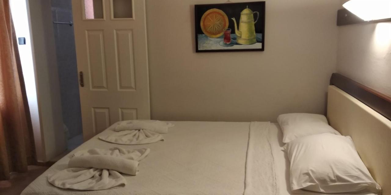Ladies Hotel